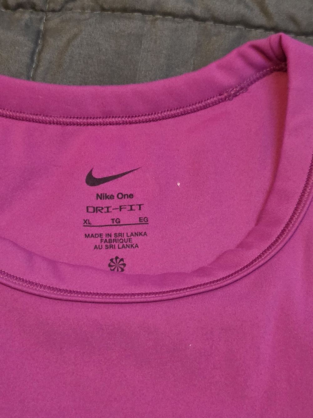 Nike Hot Pink Cropped Athletic Tank - Picture 2 of 4